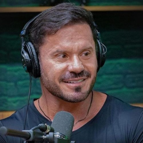 Renato Cariani cancela participação em podcast após investigação