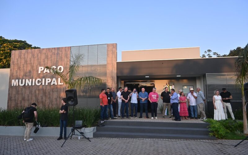 Prefeitura inaugura nova sede com estrutura moderna e benefícios aos servidores.